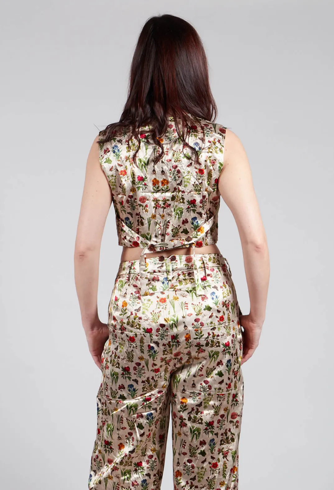 Aleksandr Manamis Jackets^Cropped Waistcoat in Petite Fleurs
