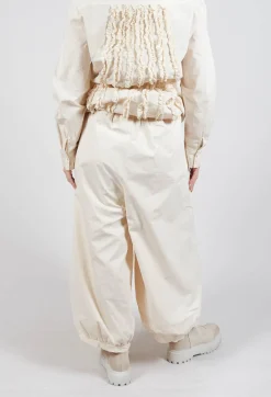Amici Trousers^Cuffed Hem Trousers in Cream