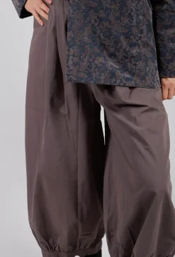 Amici Trousers^Cuffed Hem Trousers in Iron