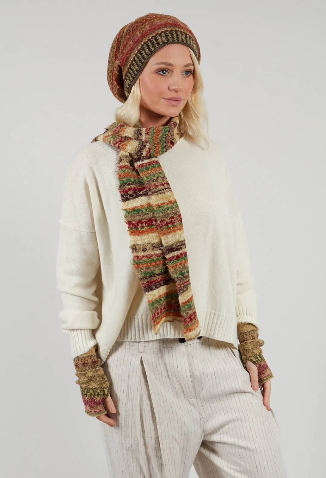 Butapana Hats^Decorative Wool Hat in Apricot