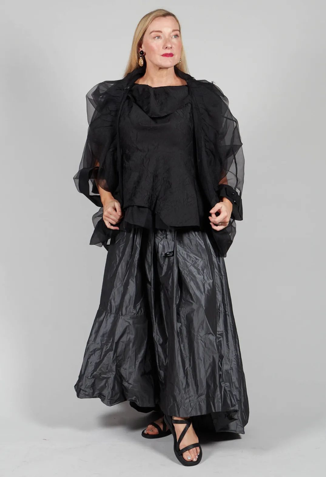 Bize Skirts^Dipped Hemline Skirt in Grey