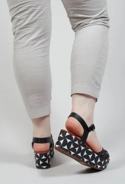 Chie Mihara Boots^Doyki Wedge in Black and White Print