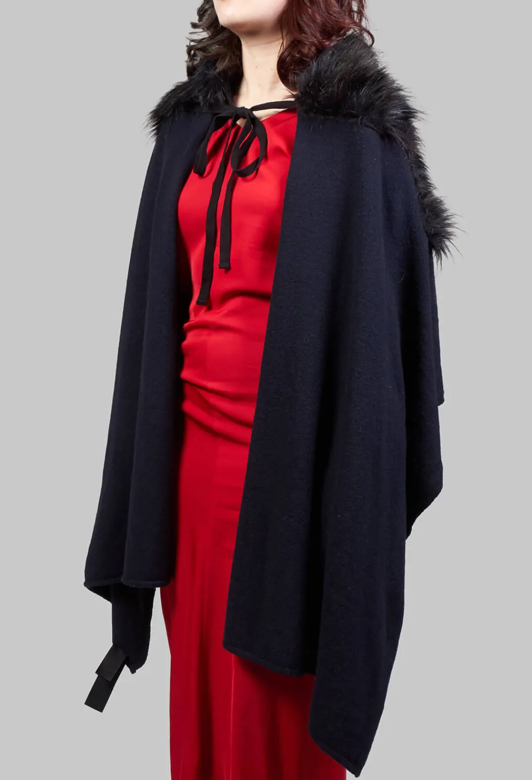 Rundholz Black Label Scarves^Faux Fur Scarf in Dark Blue