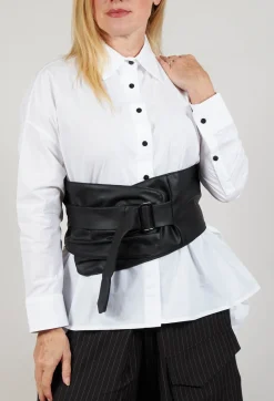 Bread and Butter Belts^Faux Leather Belt in Black