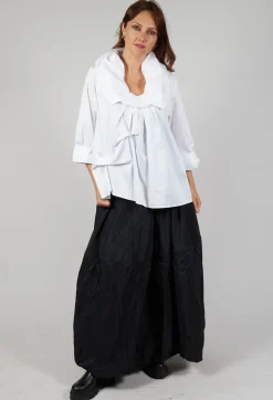 Bize Tops^Feature Pleated Shirt in White