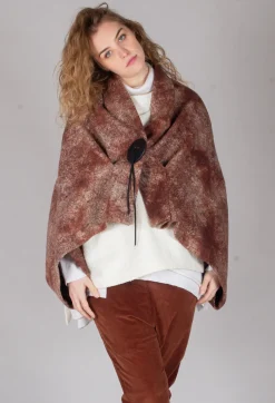 Moyuru Coats^Felted Cape in Brown