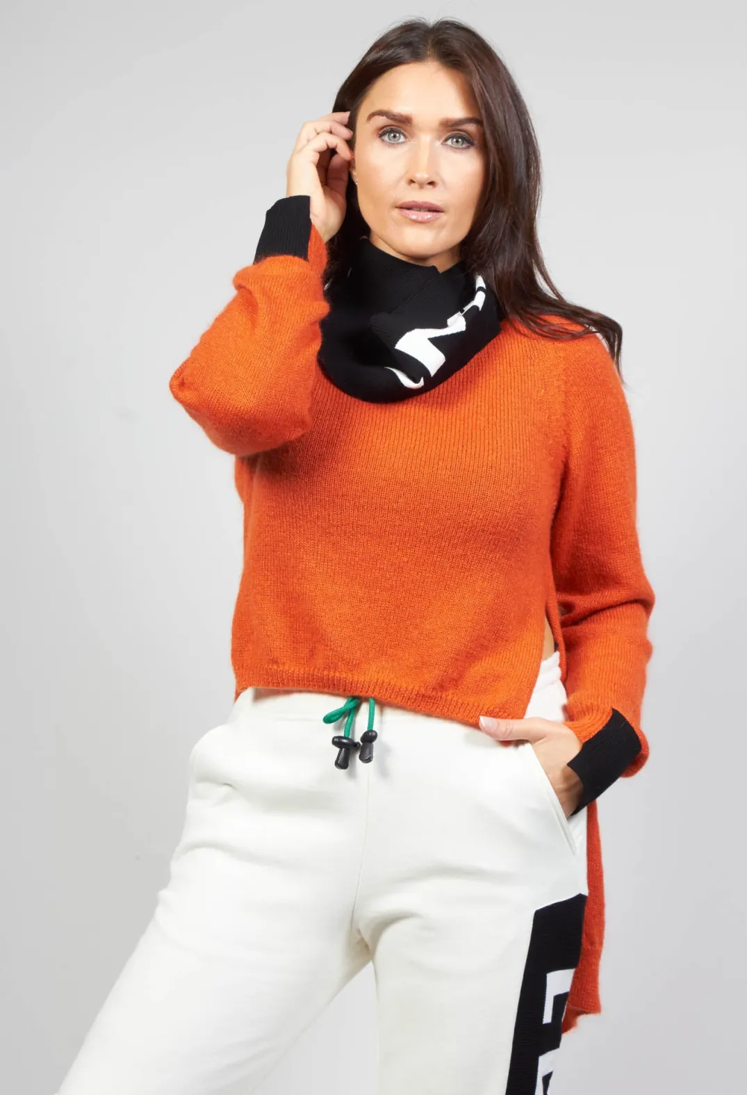 Malloni Jumpers^Fine Knit Jumper in Salgemma Orange