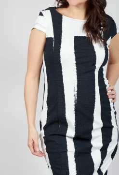 Rundholz Black Label Dresses^Fitted Dress with Cap Sleeves in Black Print