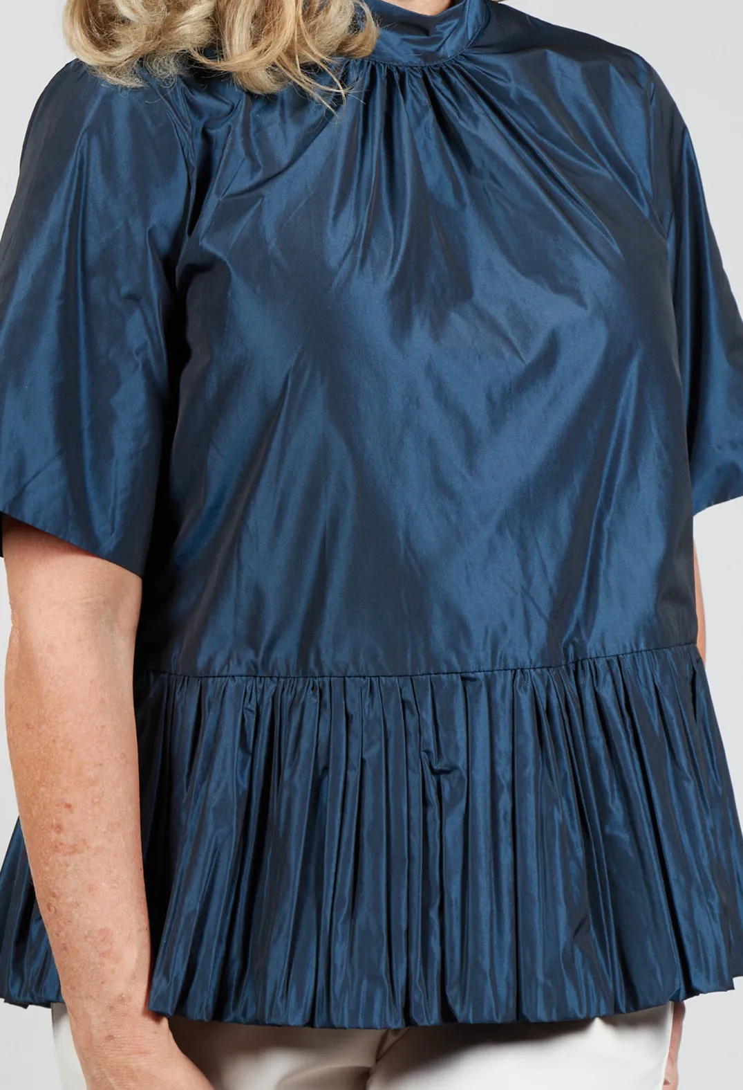 Beatrice B Shirts & Blouses^Flared Shape Shirt in Navy