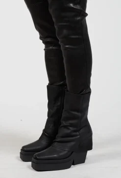 Sort Aarhus Boots^Foldover Heel Boot in Gasoline Nero