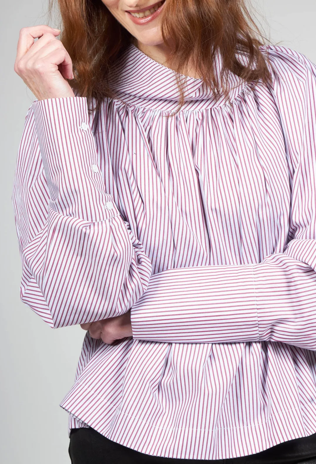 Collectors Club Shirts & Blouses^Gathered Blouse in Blue Red Stripe