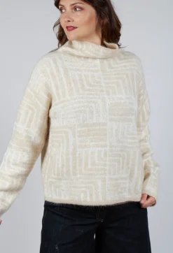Sarah Pacini Jumpers^Geometric Fluffy Sweater in Beige