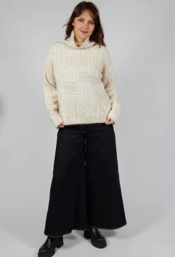 Sarah Pacini Jumpers^Geometric Fluffy Sweater in Beige
