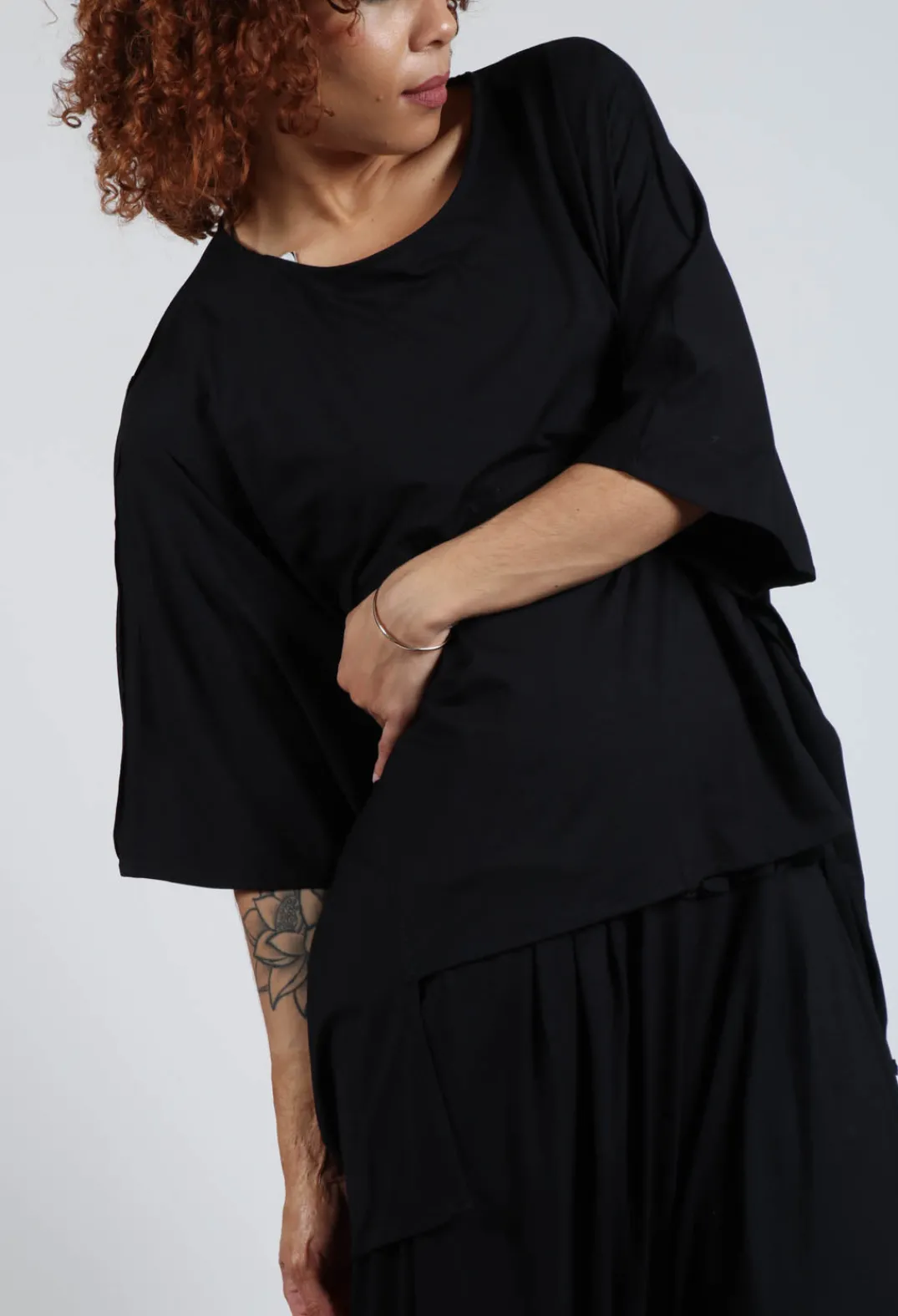 Bread and Butter Tops^Geometric Top in Black