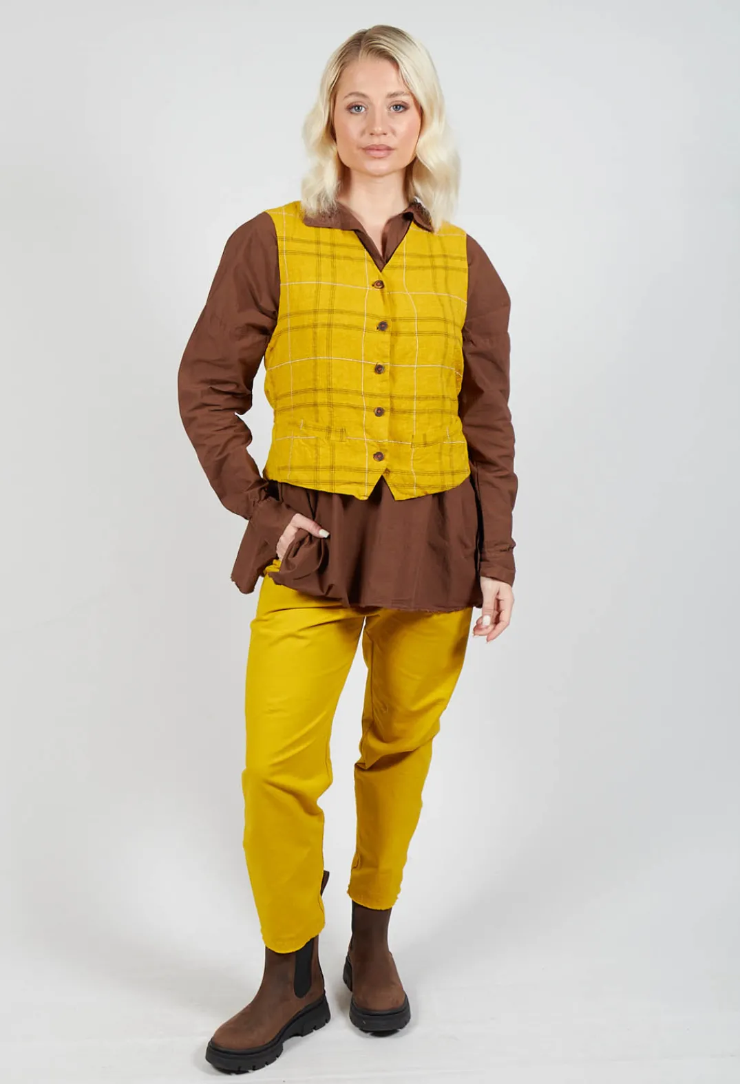 Hannoh Wessel Coats^Gilet Gemma in Safran Check