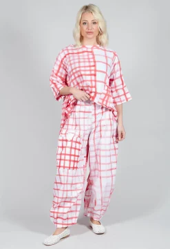 Tadashi with Giovanna Guglielmi Trousers^Gingham Picnic Trousers in Red