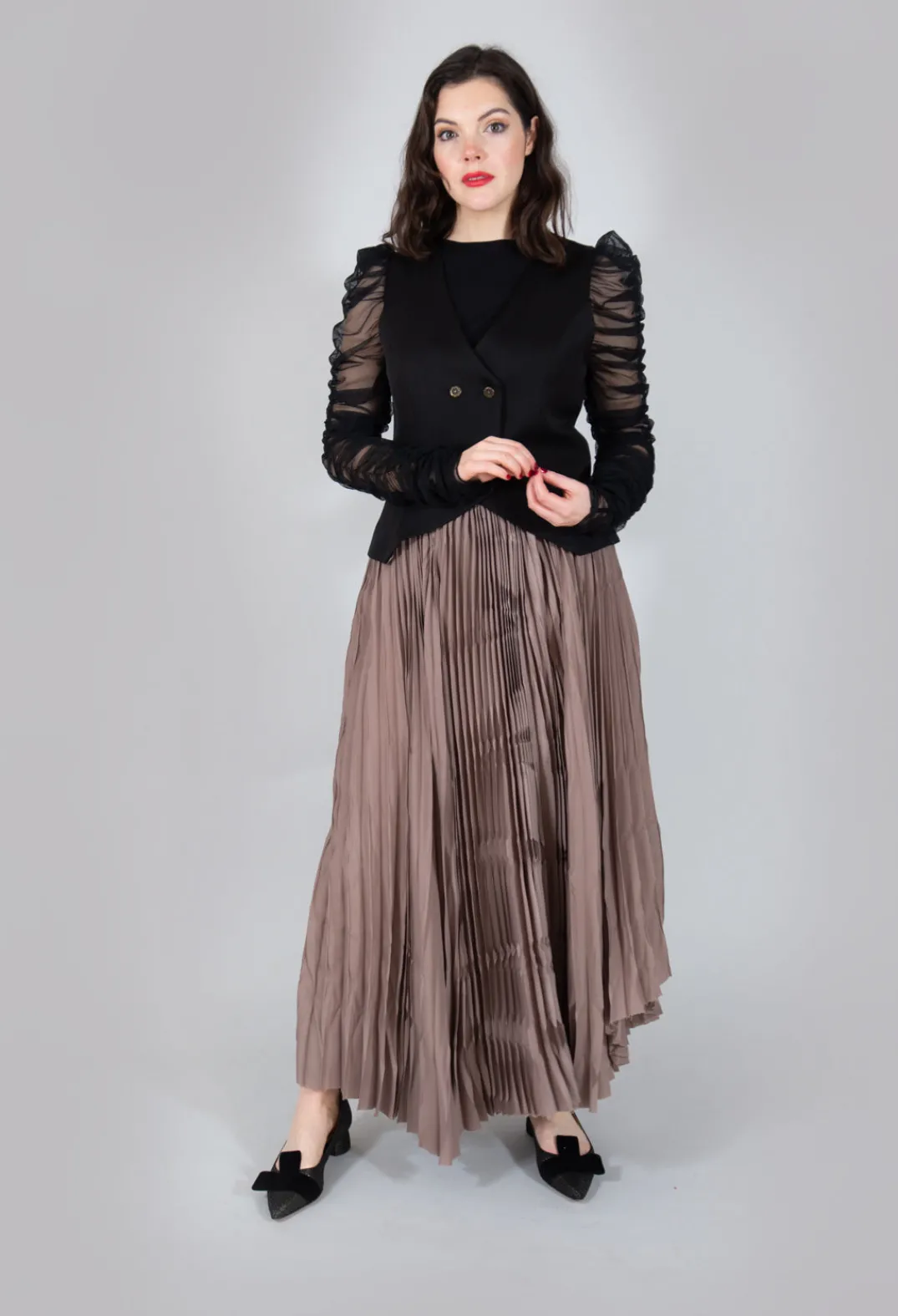 T.ba Jackets^Gypsy Waistcoat in Black