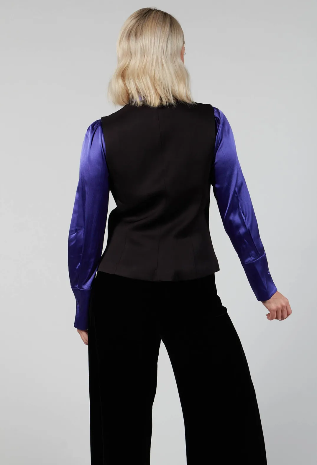 T.ba Jackets^Gypsy Waistcoat in Black