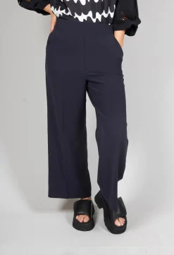Beatrice B Co-ords & Suits^High Waisted Tailored Trousers in Navy