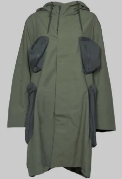 Moyuru Coats^Hooded Utility Coat with Pockets in Light Khaki