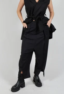 IXOS Trousers^Irene Cropped Leg Trouser in Nero