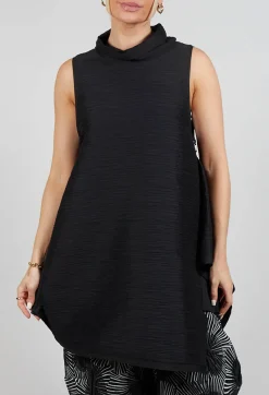 Xenia Design Tops^Isej Top in Black