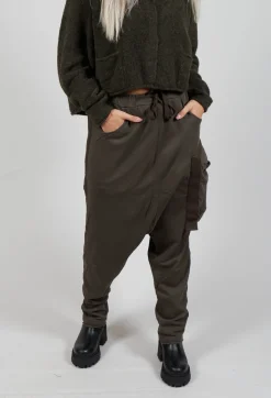 Rundholz Black Label Trousers^Jersey Joggers with Patch Pocket in Jungle