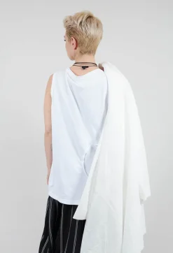 Moyuru Jumpers^Jersey Vest Top in White