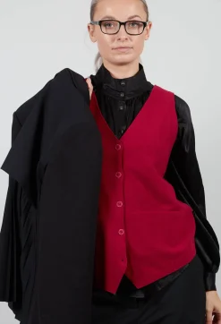 Elemente Clemente Tops^Junai Vest in Scarlet