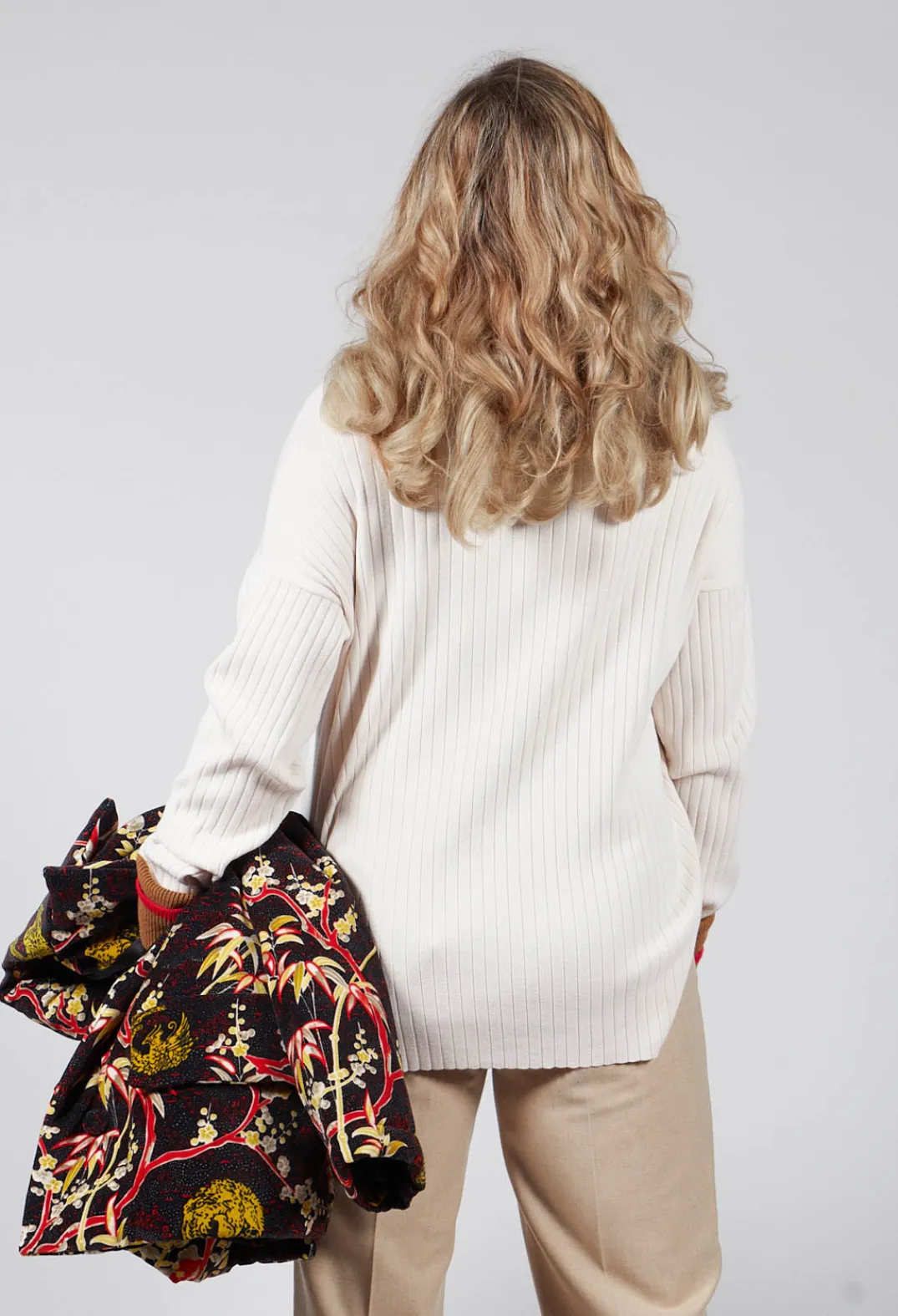 Beatrice B Jumpers^Knitted Collar V Neck Loose Fit Jumper in Biege
