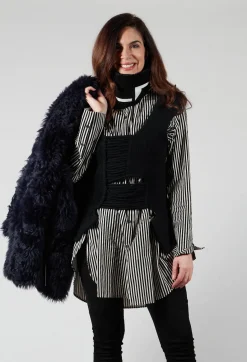 Isabel Benenato Tops^Knitted Vest with Ladder Feature in Black