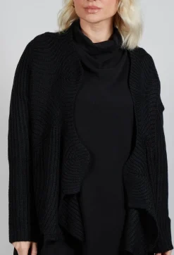 Moyuru Cardigans^Knitted Wave Cardigan in Black