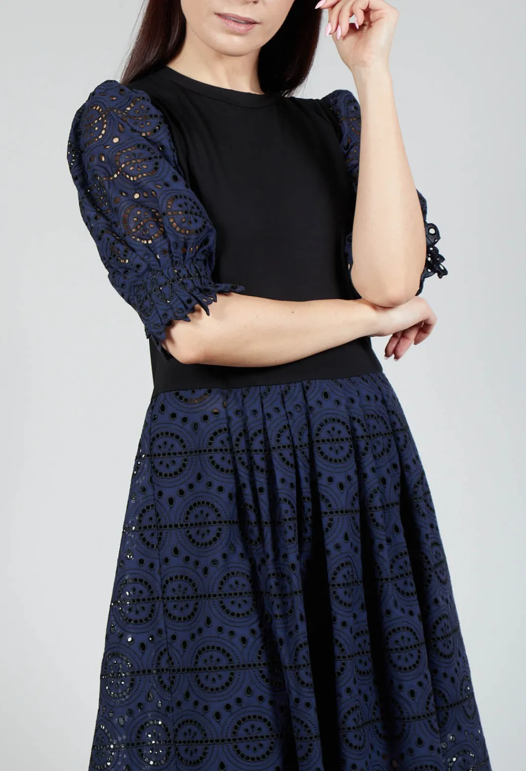 Sfizio Dresses^Lace Dress in Blue