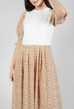 Sfizio Dresses^Lace Dress in Sabbia
