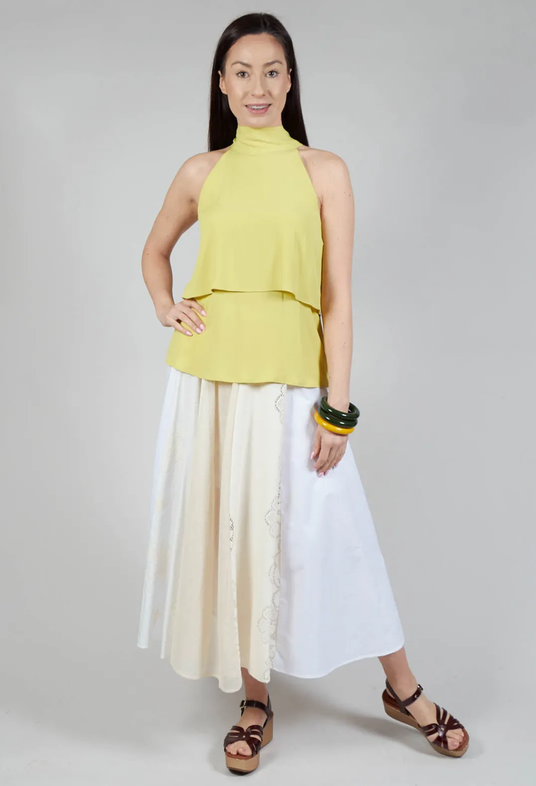 Sfizio Skirts^Lace Skirt in Vanilla Ice