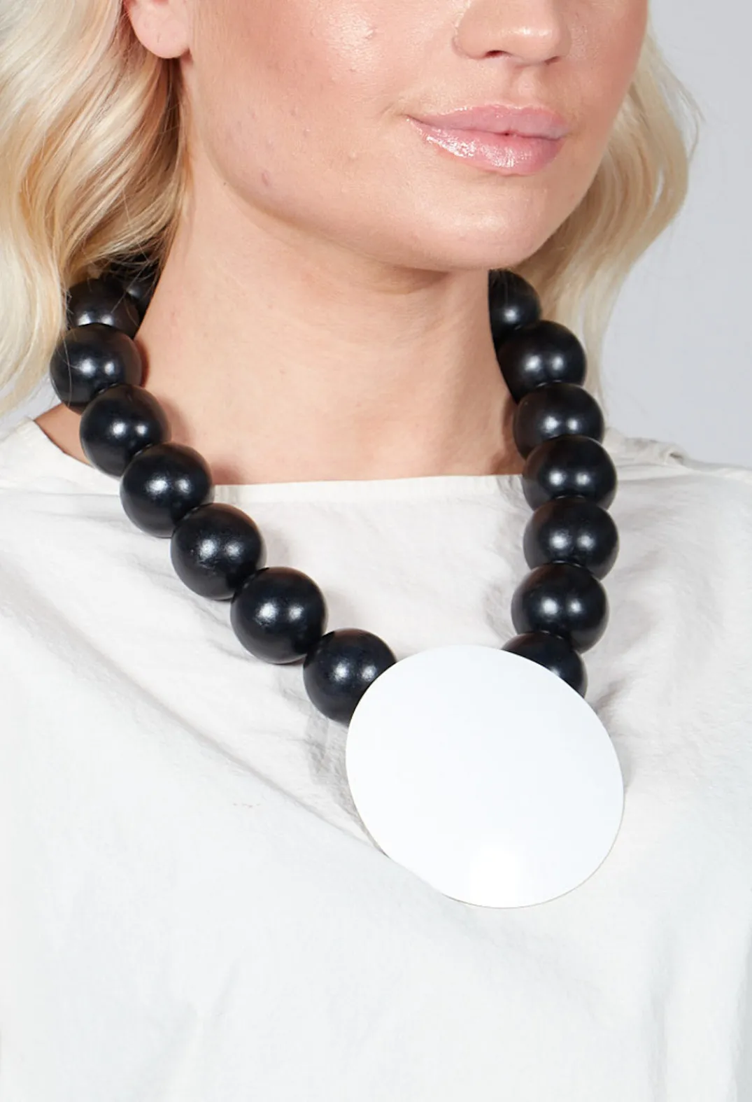 Katerina Vassou Necklaces^Large Beaded Necklace with Black Pendant in Black