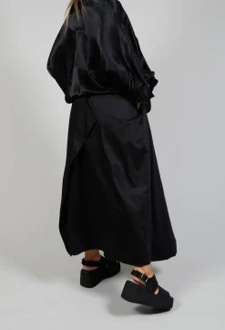 Bize Skirts^Layered Fabric Skirt in Black