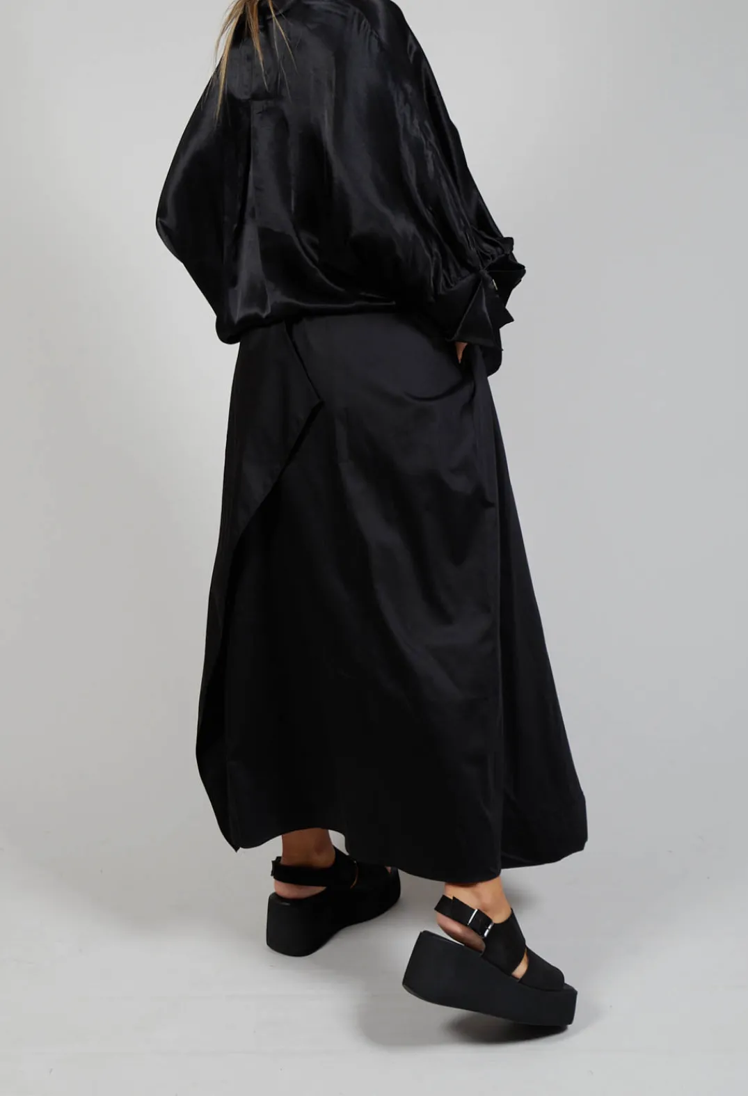 Bize Skirts^Layered Fabric Skirt in Black