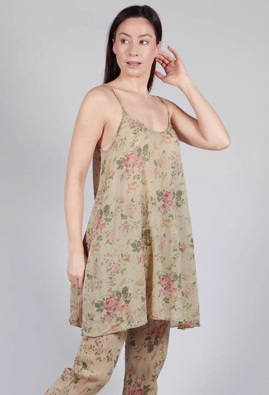 Les Ours Tops^Lea Top in Almond Flowers