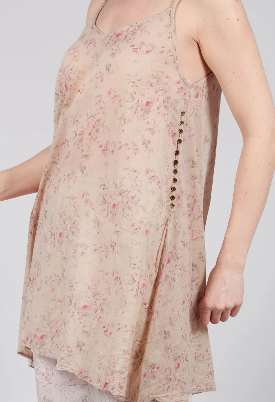 Les Ours Tops^Lea Top in Liberty Beige Print