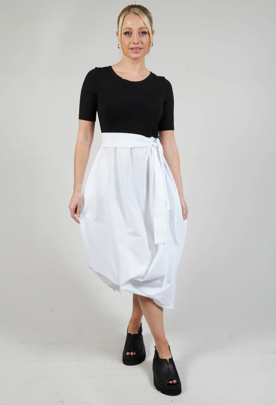 Xenia Design Dresses^LEMU1 Dress in Black with White