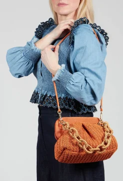 Via Mailbag Bags^Lia Knit Bag in Orange