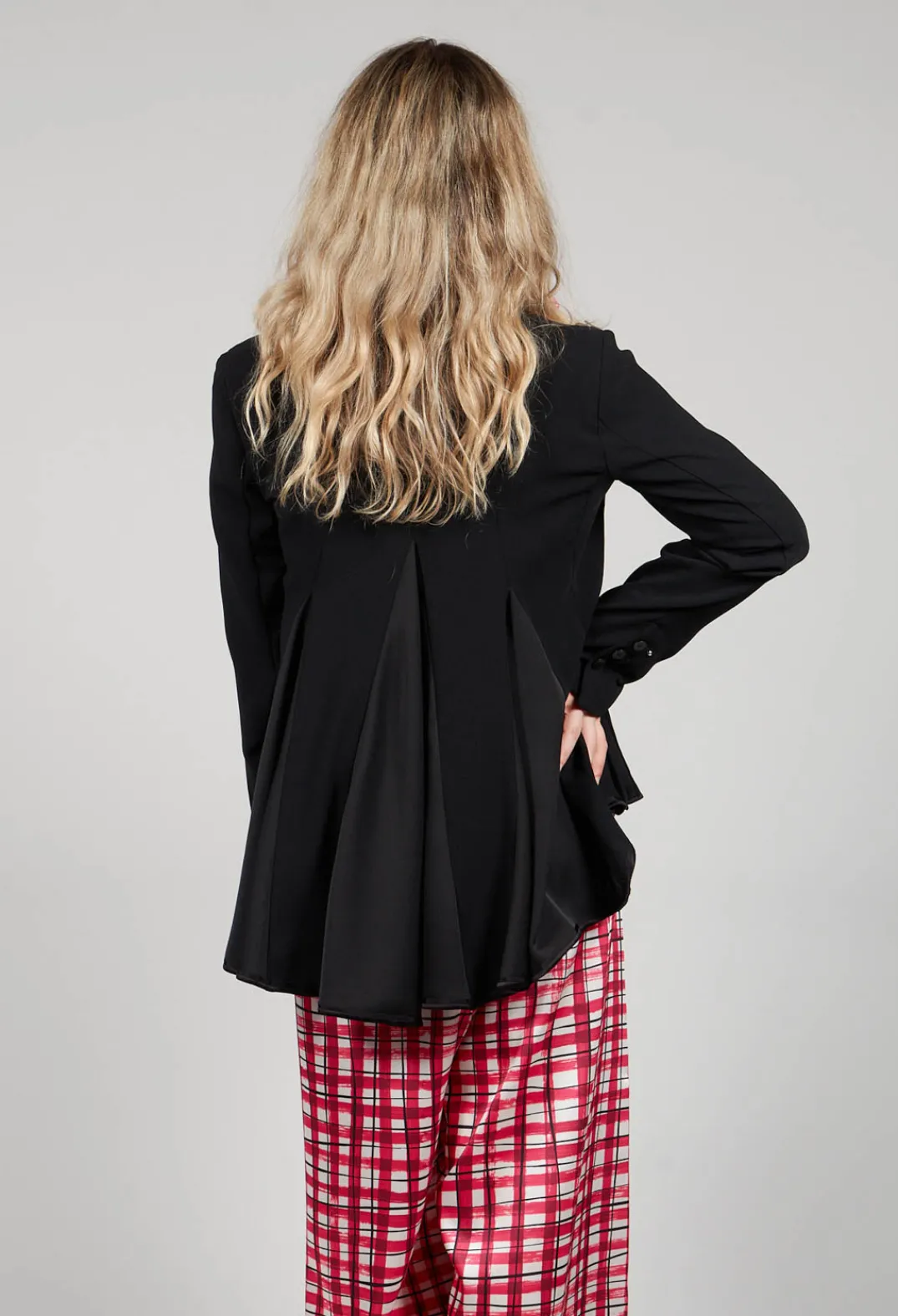 High Jackets^Liaison Jacket in Black