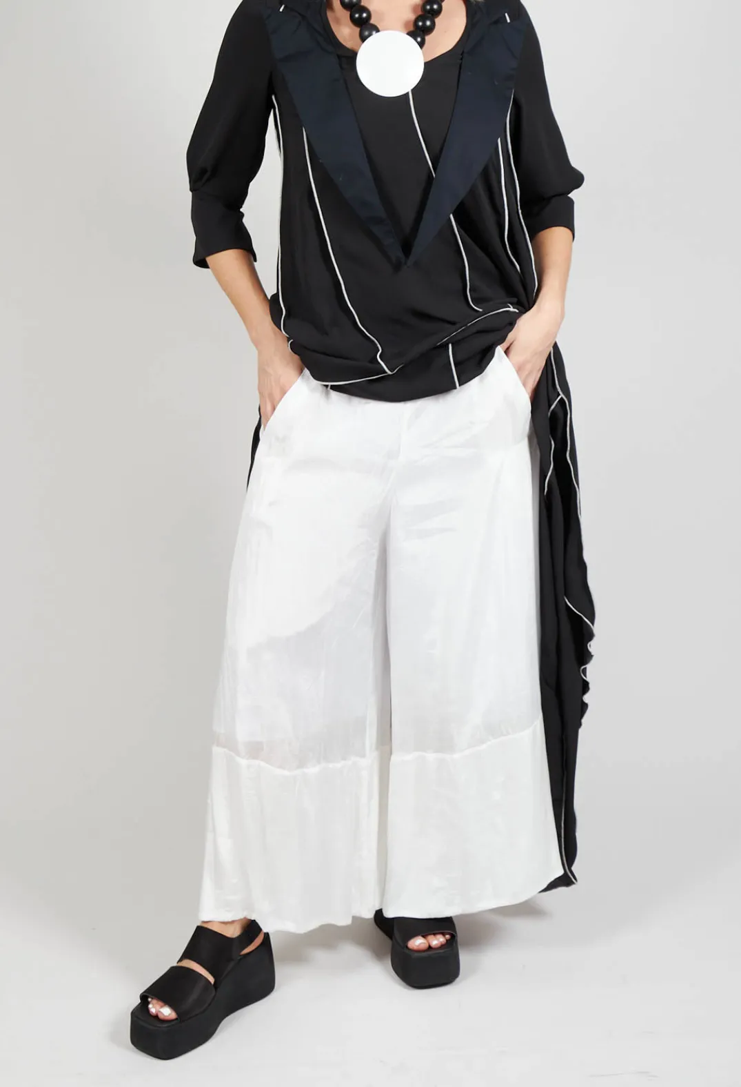 Bize Trousers^Lightwear Culottes in White