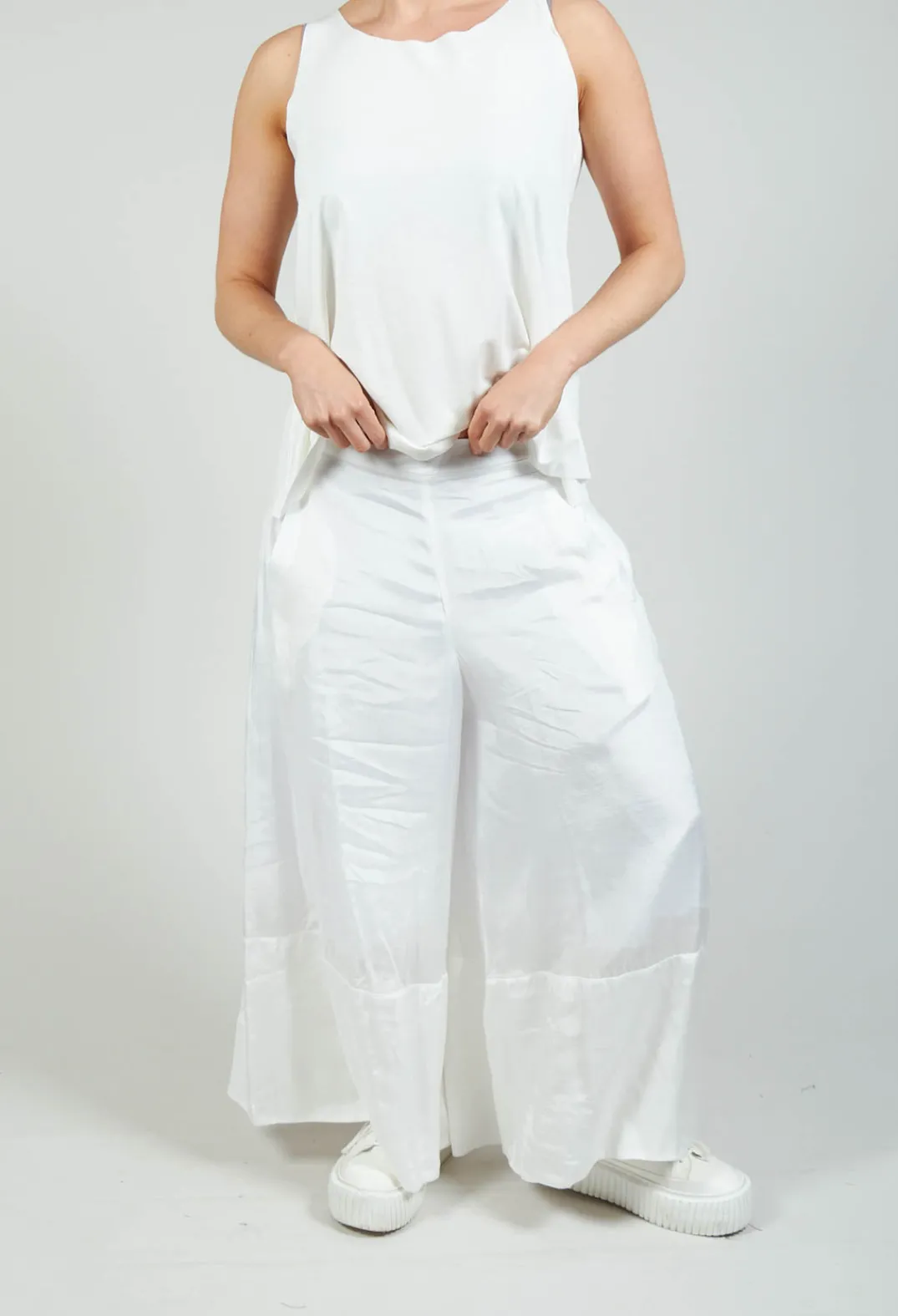 Bize Trousers^Lightwear Culottes in White