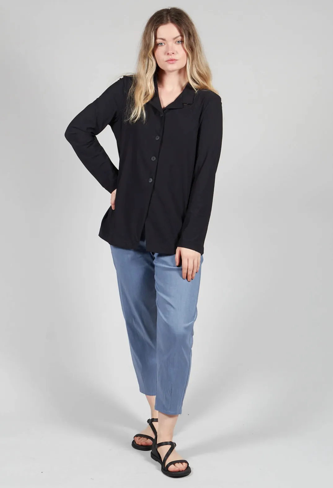 Sarah Pacini Jackets^Lightweight Button Through Jacket in Black