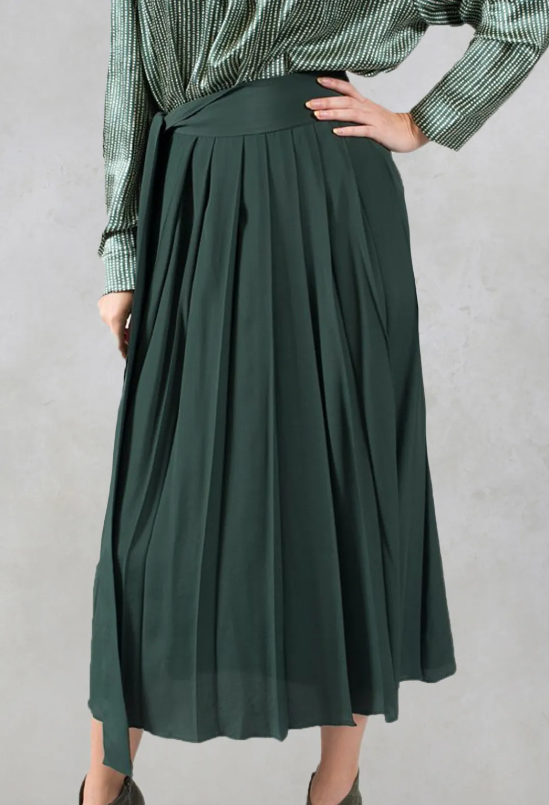 Niù Skirts^Lightweight Pleated Skirt with Sash in Mirto