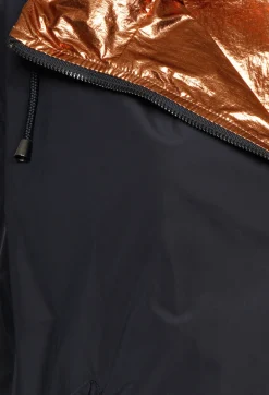 Nijii Coats^Lightweight Raincoat in Navy with Bronze Lining