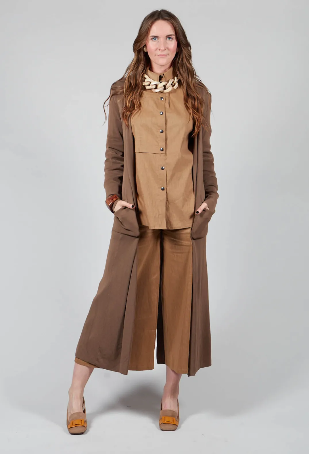 Isabel Benenato Cardigans^Long Knit Cardigan in Soil
