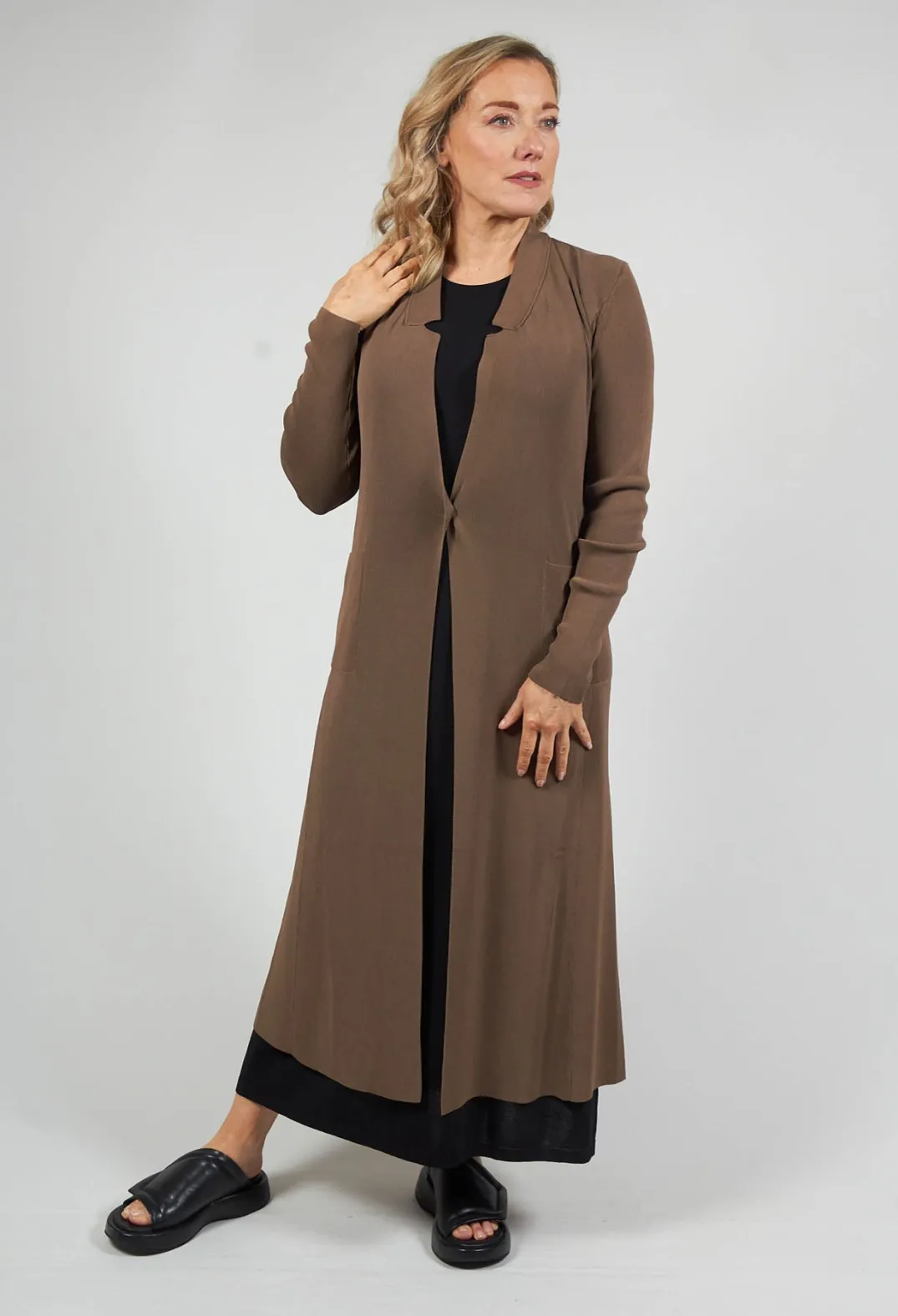 Isabel Benenato Cardigans^Long Knit Cardigan in Soil